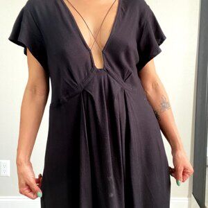 Little Black Dress – Short Sleeve